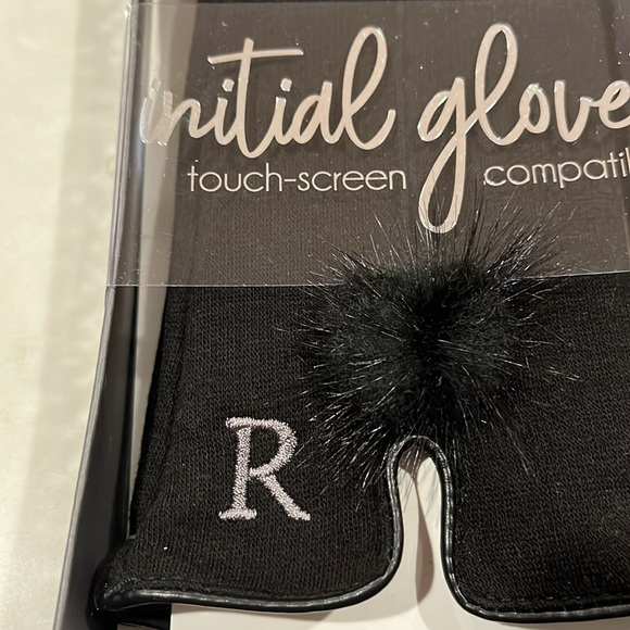 Mud Pie INITIAL KNIT GLOVES / T, R, H, E, N/NIB - Picture 6 of 13